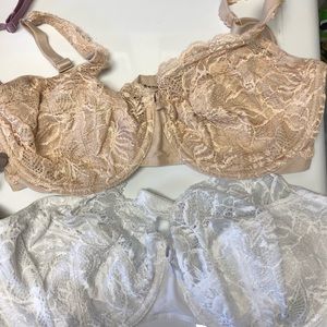 Bali 36 D bras, 4 variety of colors.